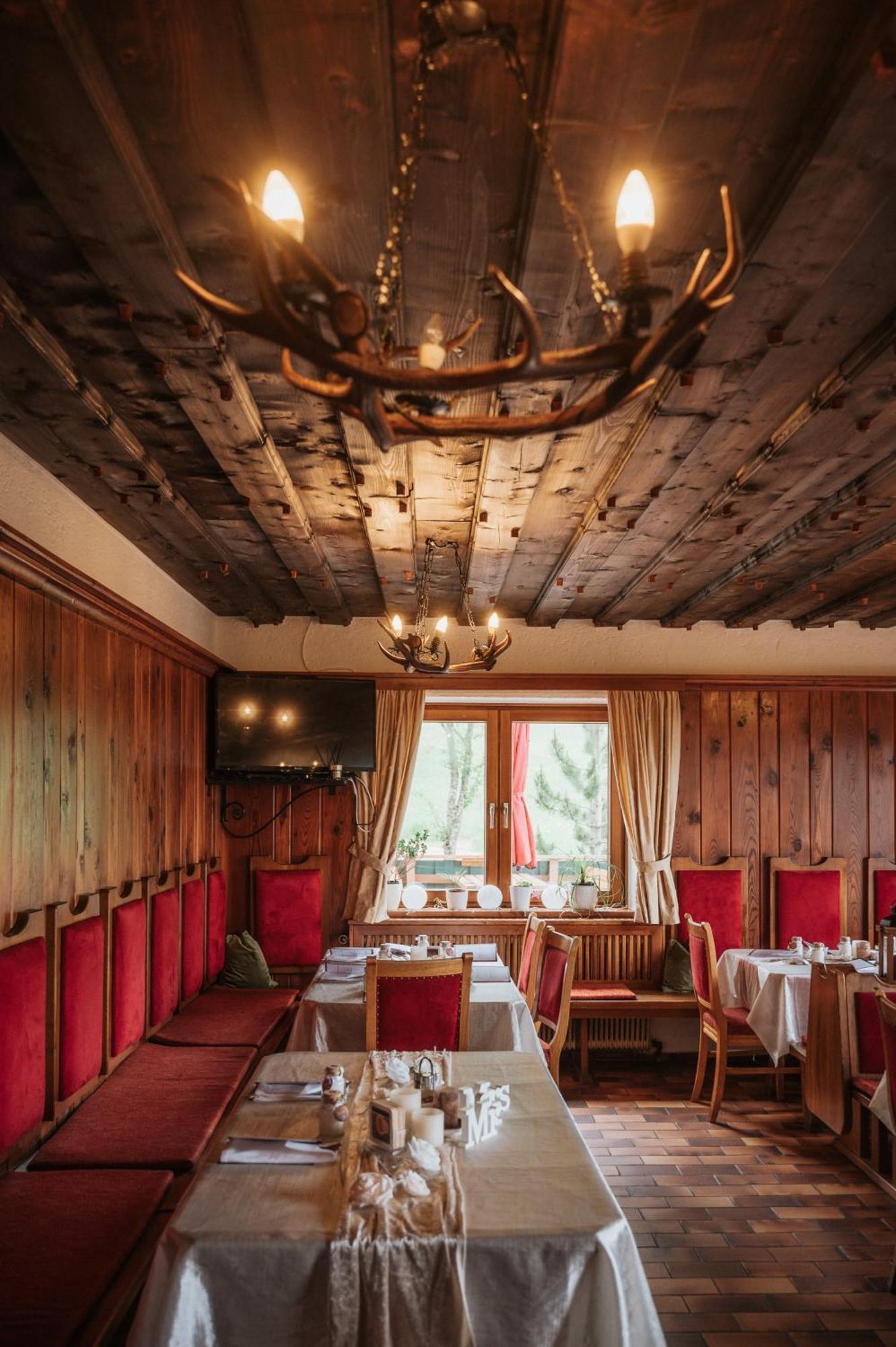 霍驰博格豪斯酒店 Grünau im Almtal 外观 照片